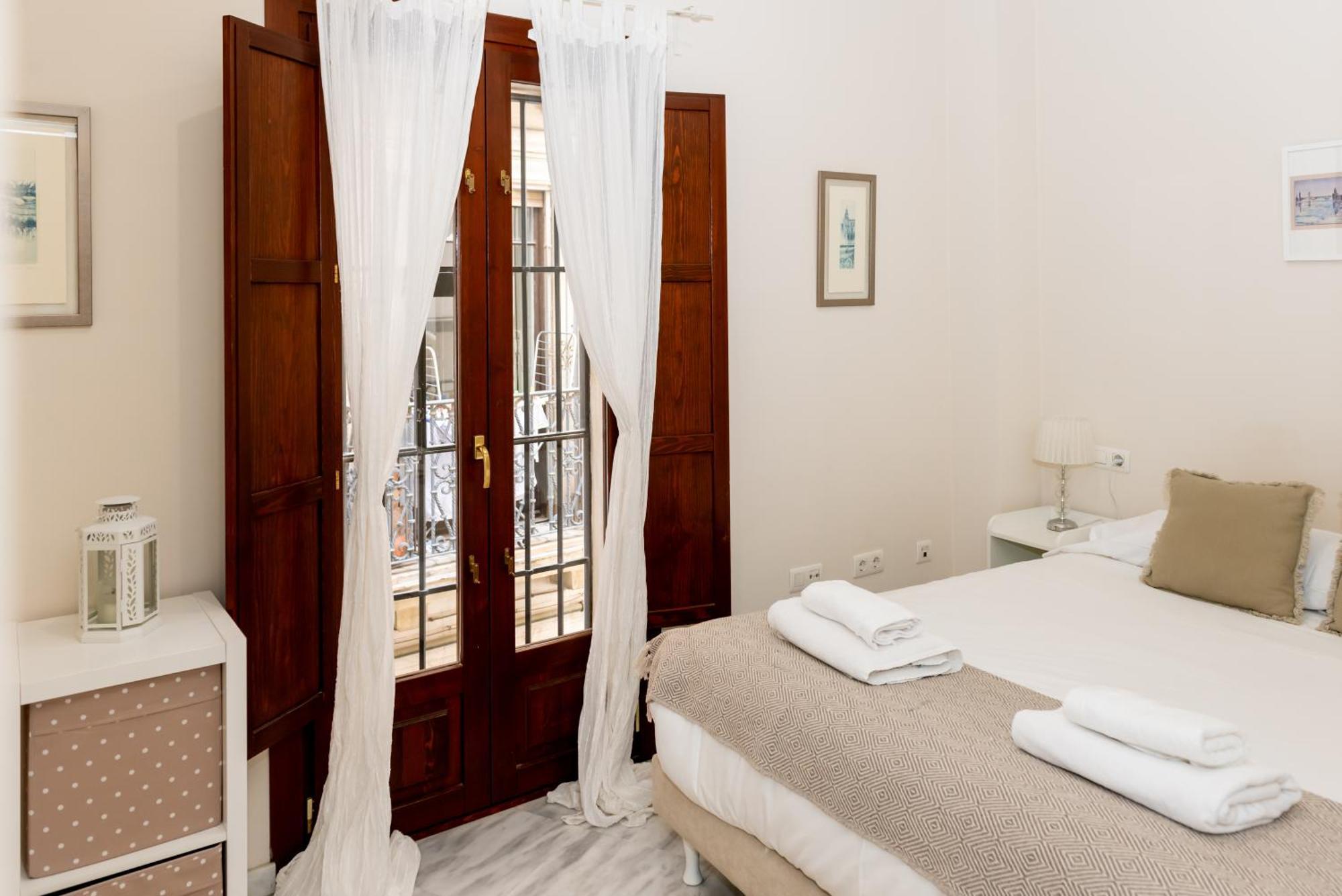 Charming & Quiet Apartment In Plaza Del Salvador Siviglia Esterno foto