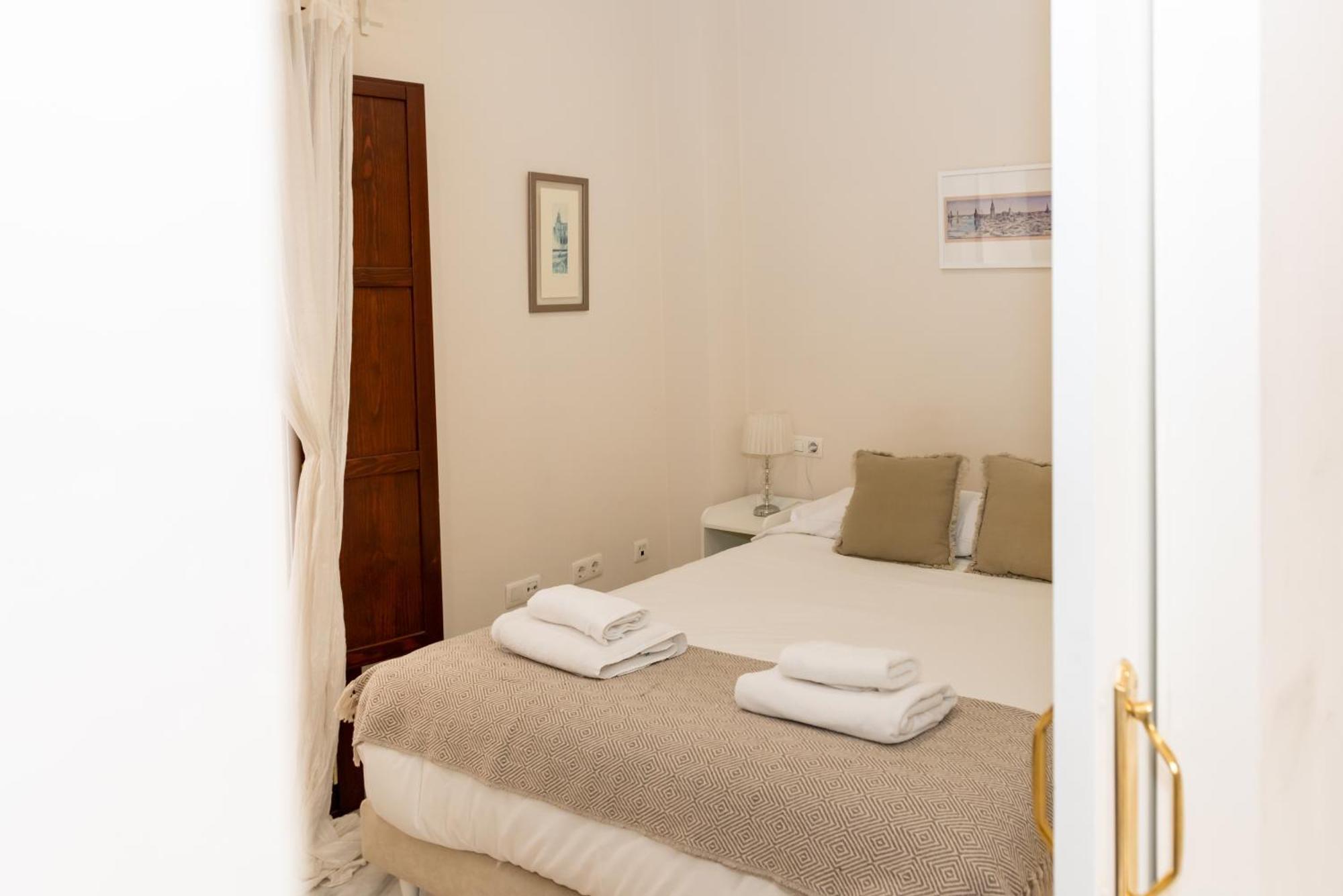 Charming & Quiet Apartment In Plaza Del Salvador Siviglia Esterno foto